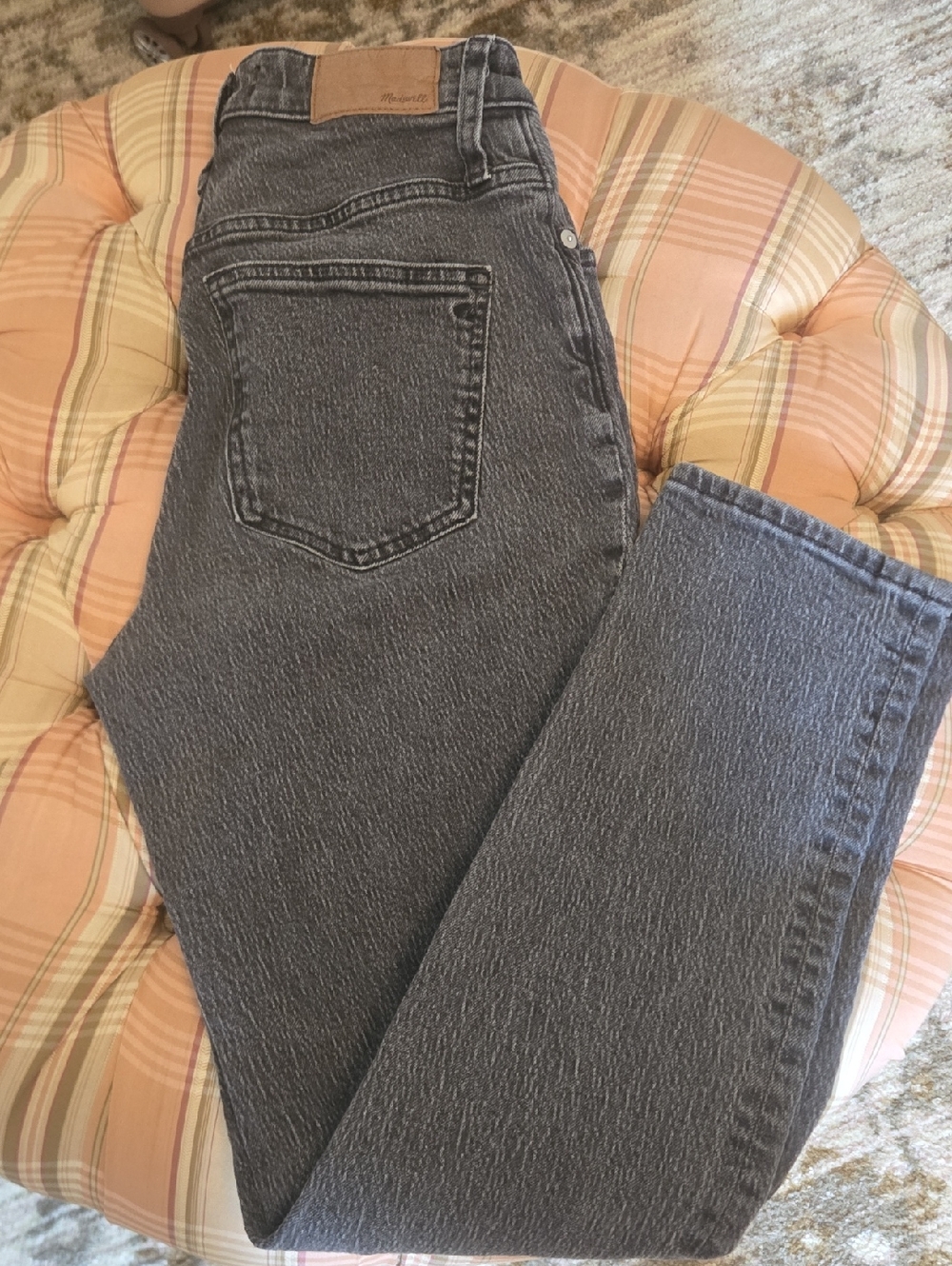 Madewell High-Rise Jeans in Washed Black